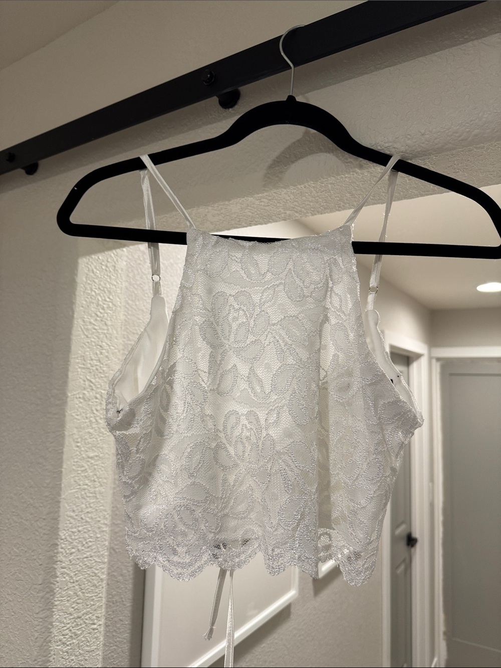 Lulu's White Lace Crop Camisole